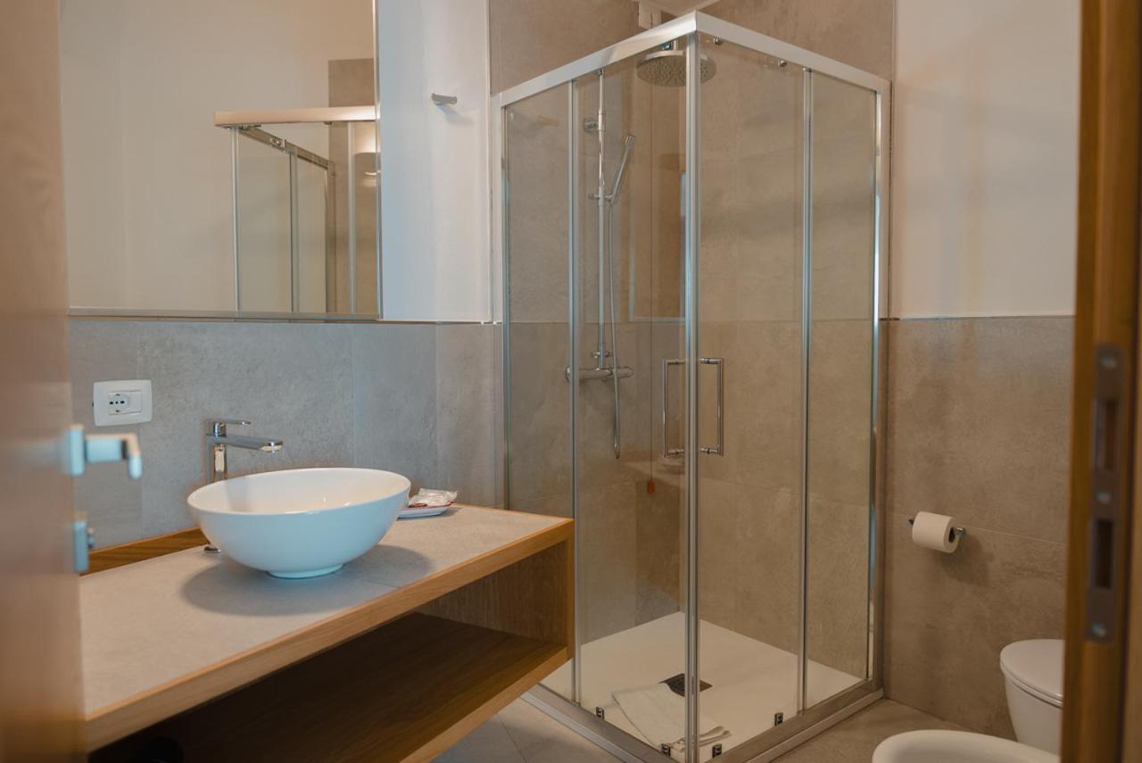 Rooms, Affittacamere Maksim Golfo Aranci Exterior foto