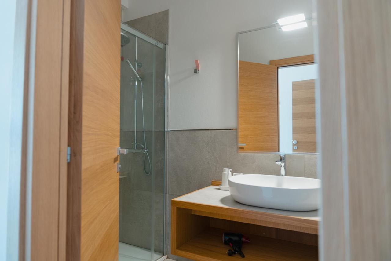Rooms, Affittacamere Maksim Golfo Aranci Exterior foto