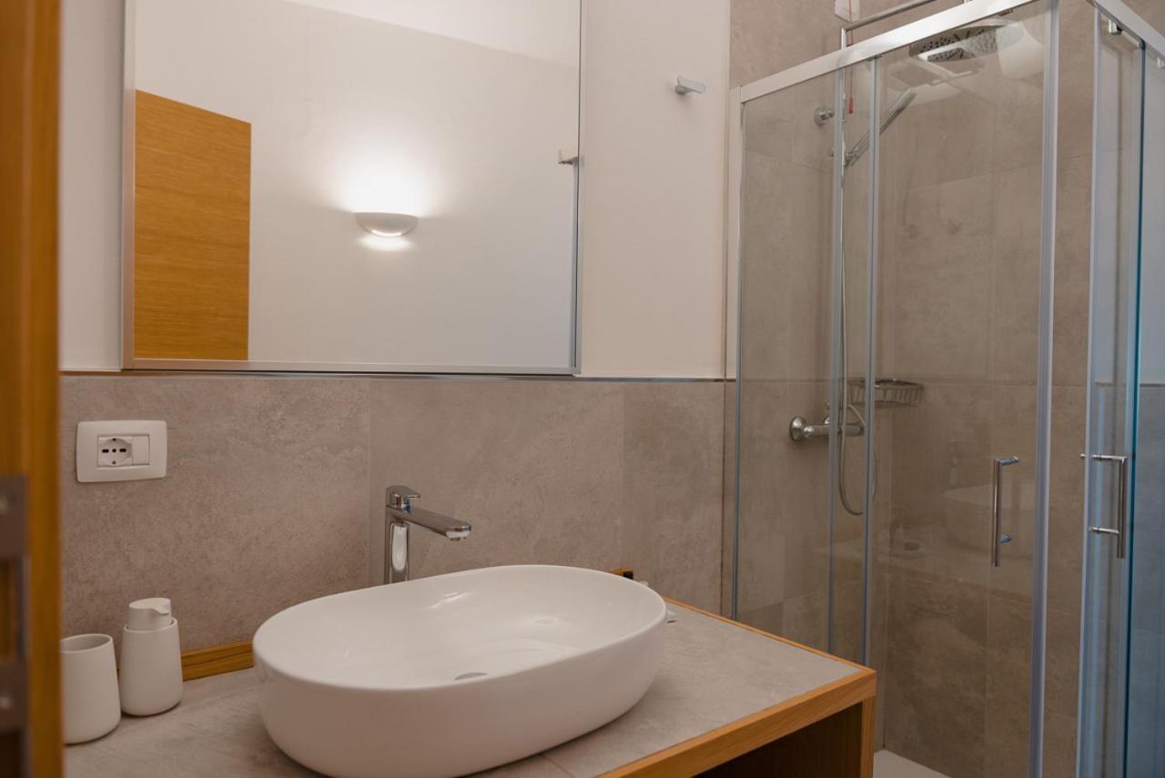 Rooms, Affittacamere Maksim Golfo Aranci Exterior foto