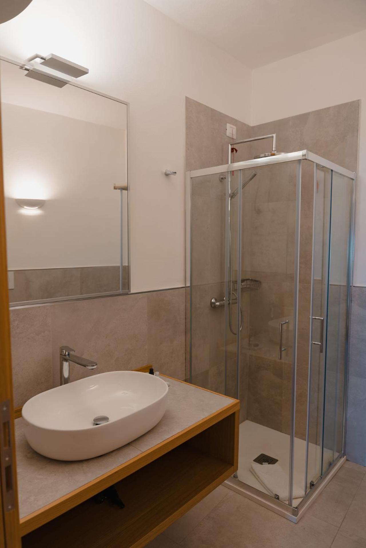 Rooms, Affittacamere Maksim Golfo Aranci Exterior foto